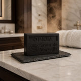 Mydło marsylskie Opium AromaLax w eleganckiej łazience